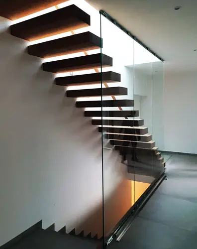 Absturzsicherung Glasgeländer