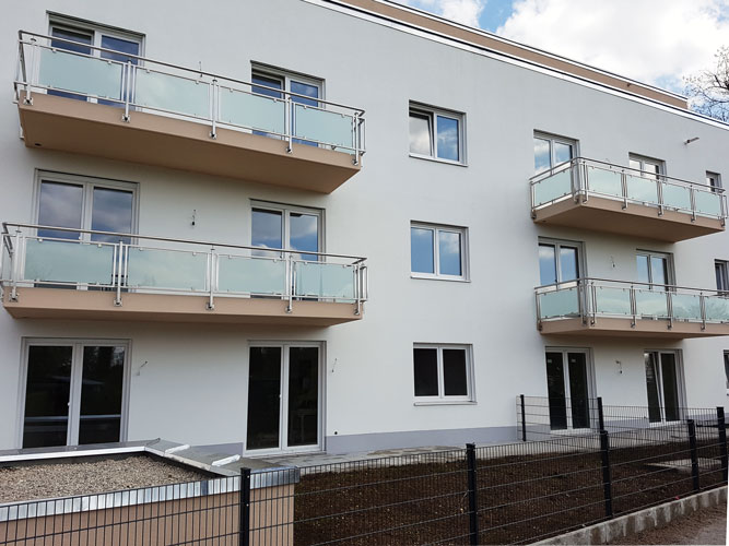 Balkongeländer aus Glas, Glaserei Andreas Asam Augsburg