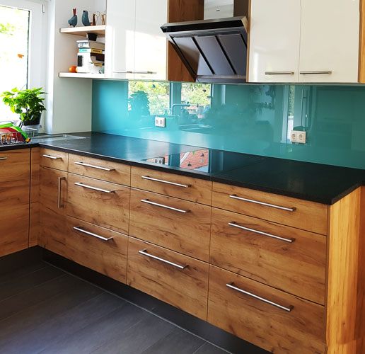 Direktdruck auf Glas Küchenrückwand, Glaserei Andreas Asam Augsburg